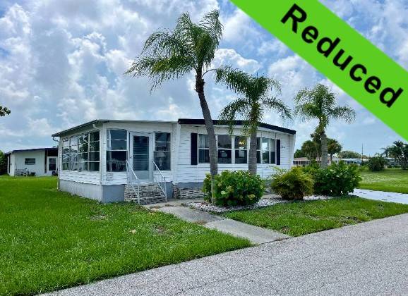 Venice, FL Mobile Home for Sale located at 956 Posadas Bay Indies